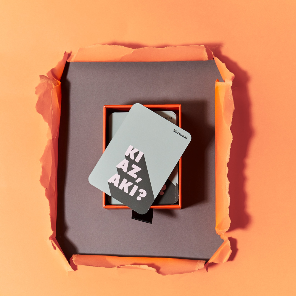 ki az, aki — milyennek látnak minket a barátaink.